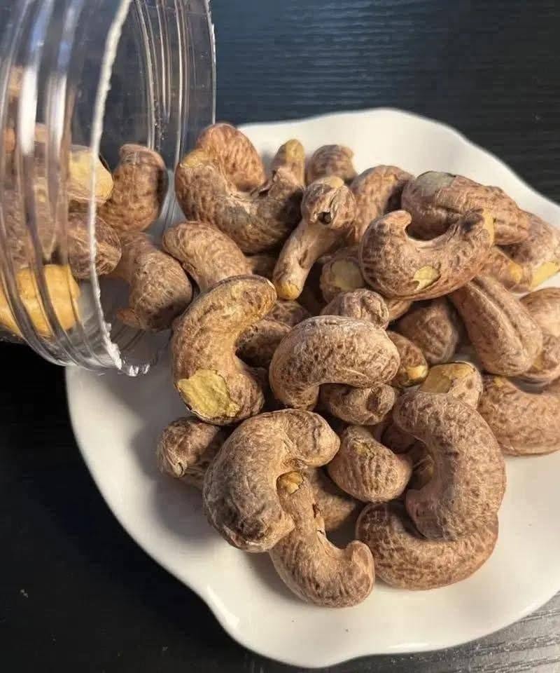 Lääkärit paljastavat, että cashewpähkinöiden syöminen aiheuttaa …Lue lisää👇🏼👇🏼💬