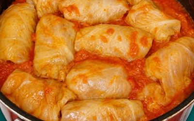 200 vuotta vanha resepti Zemplínin hääkyyhkysille: Isoisoäideiltämme peräisin oleva kulinaarinen helmi!  Katso lisää ohjeita ensimmäisestä kommentista 👇😍👇